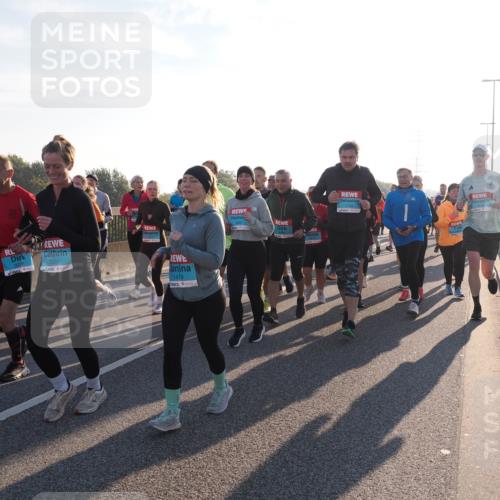 03.10.2025 - Köhlbrandbrückenlauf Fabian Wolf http://msf.ph/oto/9009600 03.10.2025 09:21:09 Position 3 2024, 3028, 2051, 1479, 1890, 1759 meine-sportfotos.de