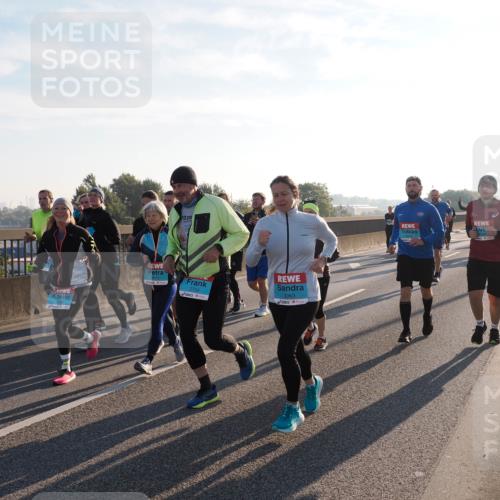 03.10.2025 - Köhlbrandbrückenlauf Fabian Wolf http://msf.ph/oto/9009903 03.10.2025 09:21:18 Position 3 2724, 3063 meine-sportfotos.de