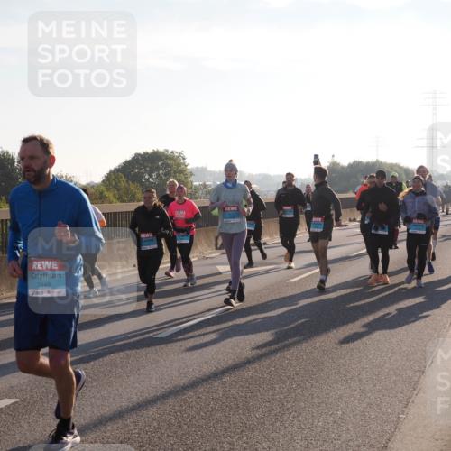 03.10.2025 - Köhlbrandbrückenlauf Fabian Wolf http://msf.ph/oto/9009950 03.10.2025 09:21:21 Position 3 2448 meine-sportfotos.de
