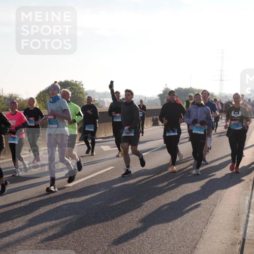 03.10.2025 - Köhlbrandbrückenlauf Fabian Wolf http://msf.ph/oto/9010008 03.10.2025 09:21:22 Position 3 2122 meine-sportfotos.de