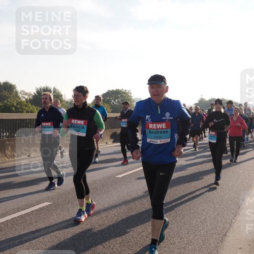 03.10.2025 - Köhlbrandbrückenlauf Fabian Wolf http://msf.ph/oto/9010323 03.10.2025 09:21:35 Position 3 3582, 3509 meine-sportfotos.de