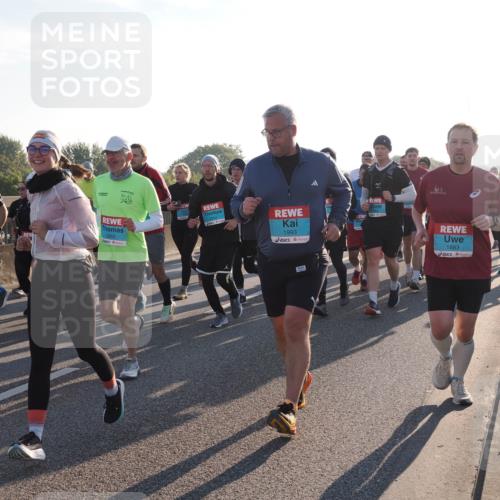 03.10.2025 - Köhlbrandbrückenlauf Fabian Wolf http://msf.ph/oto/9010686 03.10.2025 09:21:51 Position 3 3265, 1993, 1883 meine-sportfotos.de