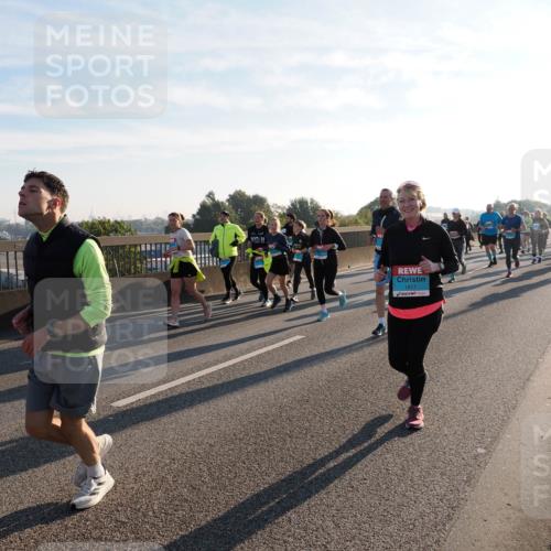 03.10.2025 - Köhlbrandbrückenlauf Fabian Wolf http://msf.ph/oto/9010831 03.10.2025 09:21:57 Position 3 1917 meine-sportfotos.de