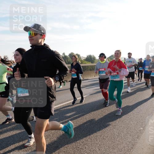 03.10.2025 - Köhlbrandbrückenlauf Fabian Wolf http://msf.ph/oto/9011045 03.10.2025 09:22:05 Position 3 3792, 1206 meine-sportfotos.de