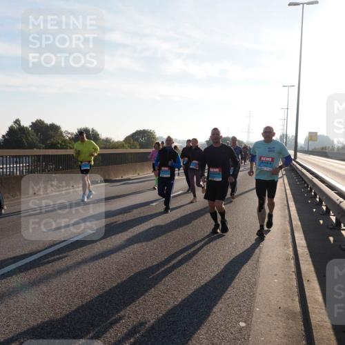 03.10.2025 - Köhlbrandbrückenlauf Fabian Wolf http://msf.ph/oto/9011295 03.10.2025 09:22:16 Position 3 30, 00 meine-sportfotos.de