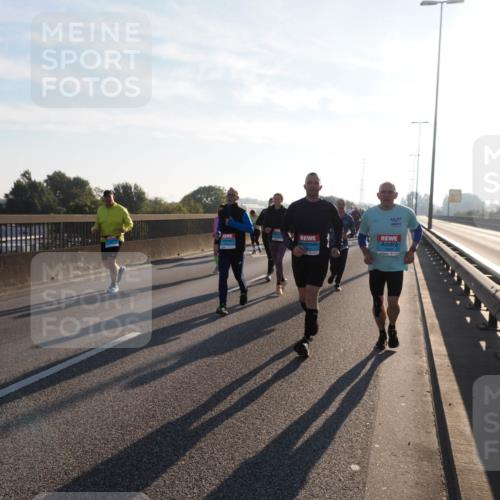 03.10.2025 - Köhlbrandbrückenlauf Fabian Wolf http://msf.ph/oto/9011300 03.10.2025 09:22:17 Position 3 30, 34 meine-sportfotos.de