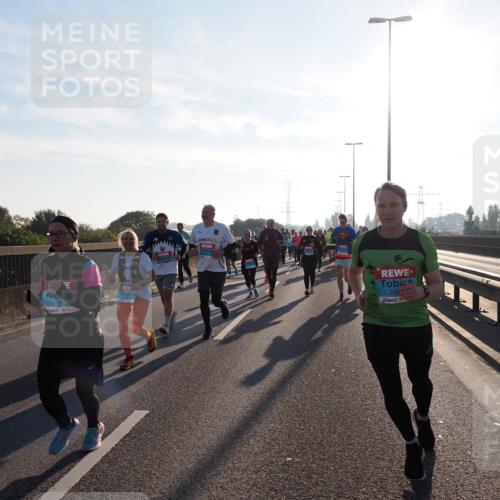 03.10.2025 - Köhlbrandbrückenlauf Fabian Wolf http://msf.ph/oto/9011440 03.10.2025 09:22:24 Position 3 2789, 24, 270 meine-sportfotos.de