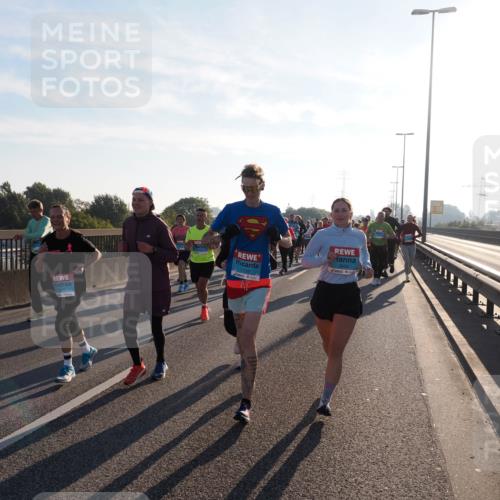 03.10.2025 - Köhlbrandbrückenlauf Fabian Wolf http://msf.ph/oto/9011542 03.10.2025 09:22:27 Position 3 1709, 3668 meine-sportfotos.de