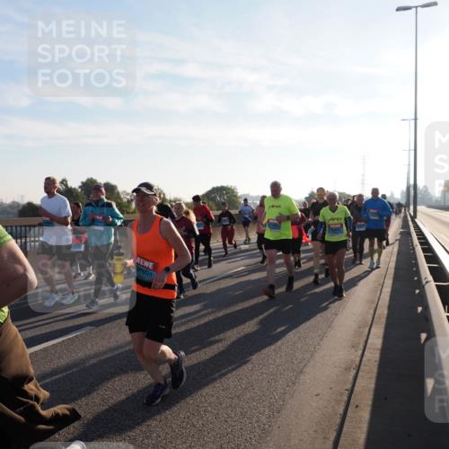 03.10.2025 - Köhlbrandbrückenlauf Fabian Wolf http://msf.ph/oto/9011588 03.10.2025 09:22:32 Position 3  meine-sportfotos.de