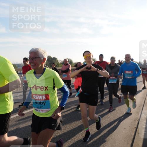03.10.2025 - Köhlbrandbrückenlauf Fabian Wolf http://msf.ph/oto/9011653 03.10.2025 09:22:34 Position 3 273, 2742 meine-sportfotos.de