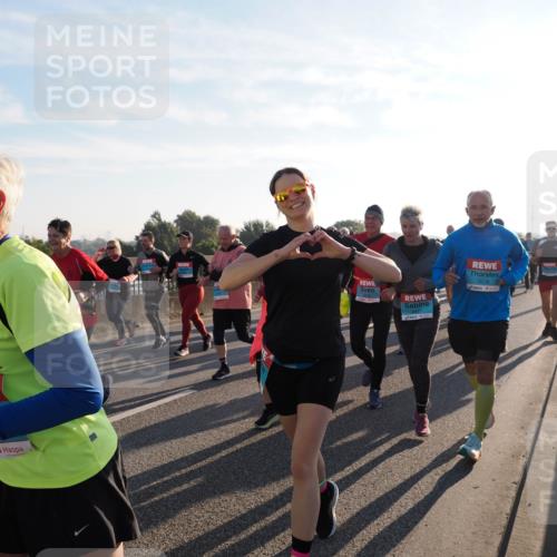 03.10.2025 - Köhlbrandbrückenlauf Fabian Wolf http://msf.ph/oto/9011658 03.10.2025 09:22:34 Position 3 3676 meine-sportfotos.de