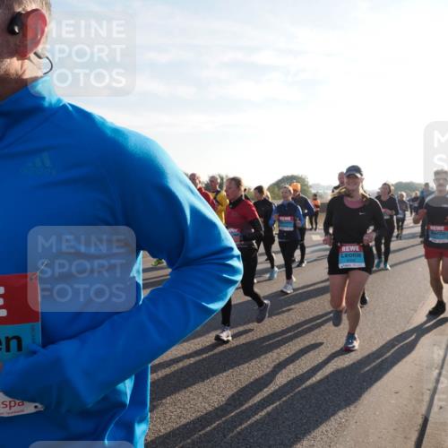 03.10.2025 - Köhlbrandbrückenlauf Fabian Wolf http://msf.ph/oto/9011699 03.10.2025 09:22:35 Position 3 3676, 2050 meine-sportfotos.de