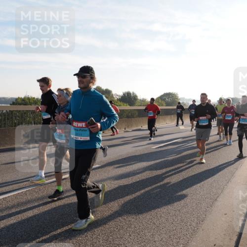 03.10.2025 - Köhlbrandbrückenlauf Fabian Wolf http://msf.ph/oto/9011789 03.10.2025 09:22:41 Position 3 2111 meine-sportfotos.de