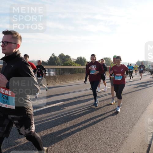 03.10.2025 - Köhlbrandbrückenlauf Fabian Wolf http://msf.ph/oto/9011857 03.10.2025 09:22:43 Position 3 1551, 1098 meine-sportfotos.de