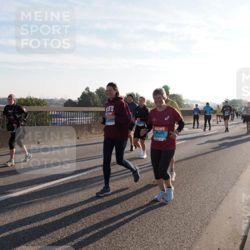 03.10.2025 - Köhlbrandbrückenlauf Fabian Wolf http://msf.ph/oto/9011877 03.10.2025 09:22:43 Position 3 1097 meine-sportfotos.de
