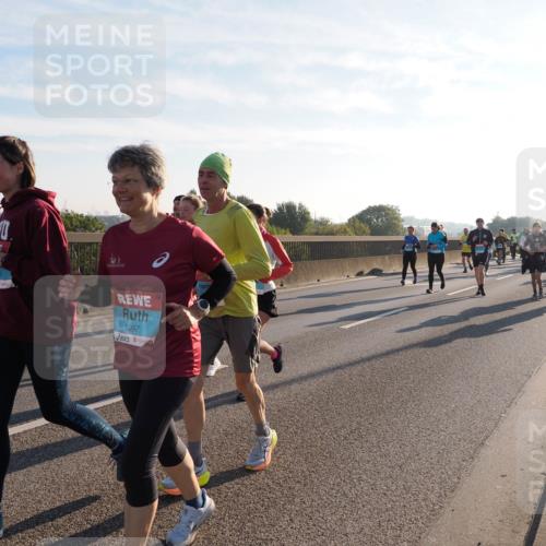 03.10.2025 - Köhlbrandbrückenlauf Fabian Wolf http://msf.ph/oto/9011899 03.10.2025 09:22:44 Position 3 1098, 1097 meine-sportfotos.de