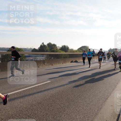 03.10.2025 - Köhlbrandbrückenlauf Fabian Wolf http://msf.ph/oto/9011928 03.10.2025 09:22:45 Position 3  meine-sportfotos.de