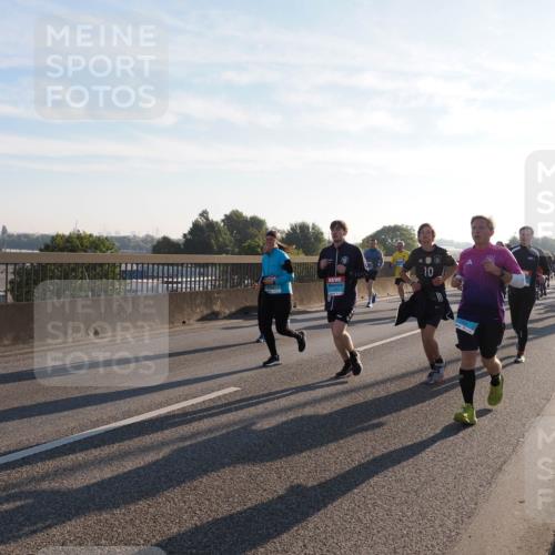 03.10.2025 - Köhlbrandbrückenlauf Fabian Wolf http://msf.ph/oto/9011942 03.10.2025 09:22:47 Position 3 400, 10 meine-sportfotos.de