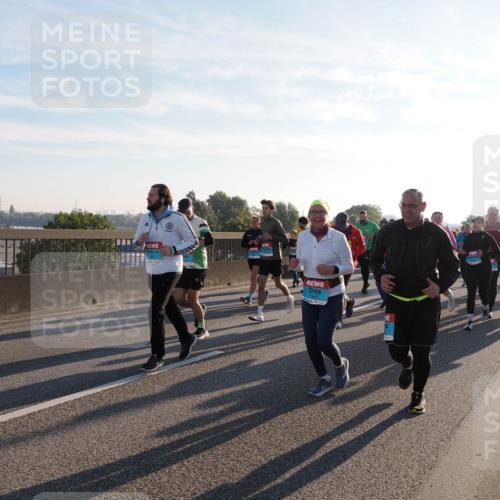 03.10.2025 - Köhlbrandbrückenlauf Fabian Wolf http://msf.ph/oto/9012034 03.10.2025 09:22:52 Position 3 1847 meine-sportfotos.de