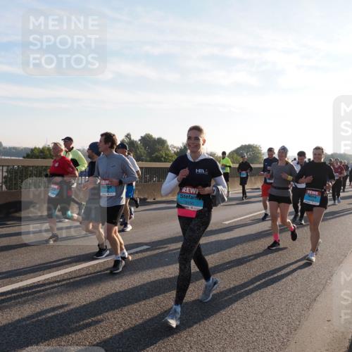 03.10.2025 - Köhlbrandbrückenlauf Fabian Wolf http://msf.ph/oto/9012214 03.10.2025 09:22:58 Position 3 3150 meine-sportfotos.de