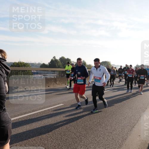 03.10.2025 - Köhlbrandbrückenlauf Fabian Wolf http://msf.ph/oto/9012271 03.10.2025 09:23:00 Position 3  meine-sportfotos.de