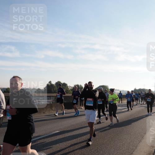 03.10.2025 - Köhlbrandbrückenlauf Fabian Wolf http://msf.ph/oto/9012435 03.10.2025 09:23:08 Position 3  meine-sportfotos.de
