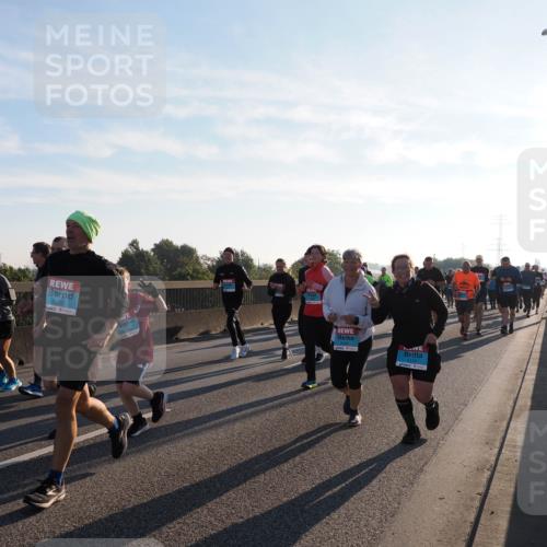 03.10.2025 - Köhlbrandbrückenlauf Fabian Wolf http://msf.ph/oto/9012551 03.10.2025 09:23:21 Position 3 2309 meine-sportfotos.de