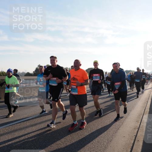03.10.2025 - Köhlbrandbrückenlauf Fabian Wolf http://msf.ph/oto/9012657 03.10.2025 09:23:25 Position 3 1855, 1853 meine-sportfotos.de