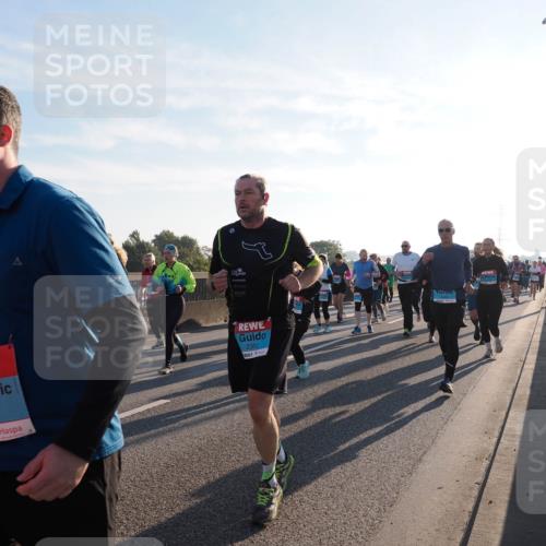 03.10.2025 - Köhlbrandbrückenlauf Fabian Wolf http://msf.ph/oto/9012700 03.10.2025 09:23:26 Position 3 2451, 2392 meine-sportfotos.de