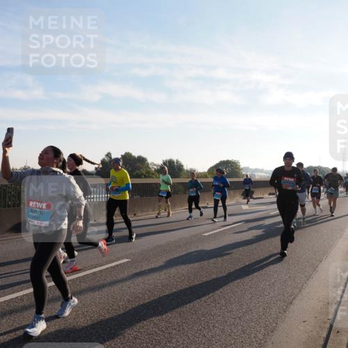 03.10.2025 - Köhlbrandbrückenlauf Fabian Wolf http://msf.ph/oto/9013137 03.10.2025 09:23:43 Position 3 2456 meine-sportfotos.de