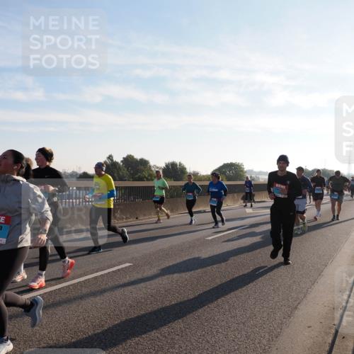 03.10.2025 - Köhlbrandbrückenlauf Fabian Wolf http://msf.ph/oto/9013144 03.10.2025 09:23:43 Position 3 2456 meine-sportfotos.de