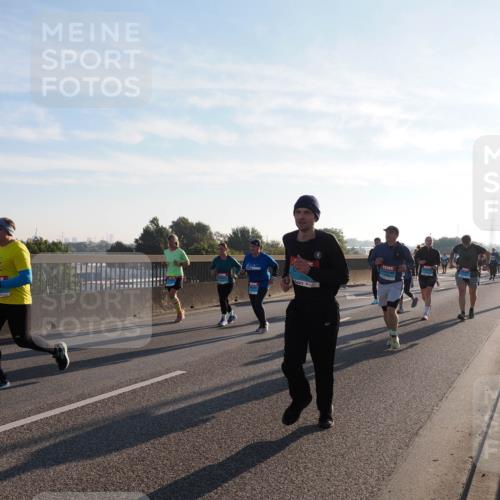 03.10.2025 - Köhlbrandbrückenlauf Fabian Wolf http://msf.ph/oto/9013168 03.10.2025 09:23:44 Position 3 2231 meine-sportfotos.de
