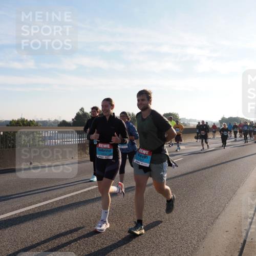 03.10.2025 - Köhlbrandbrückenlauf Fabian Wolf http://msf.ph/oto/9013211 03.10.2025 09:23:47 Position 3 2314, 2313 meine-sportfotos.de