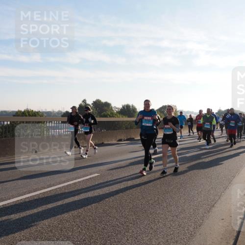 03.10.2025 - Köhlbrandbrückenlauf Fabian Wolf http://msf.ph/oto/9013320 03.10.2025 09:23:54 Position 3 2019 meine-sportfotos.de