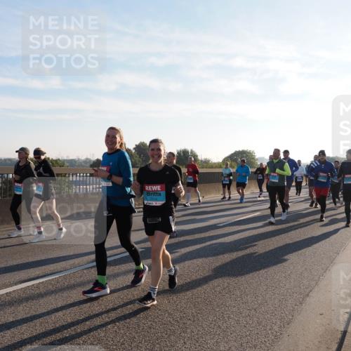 03.10.2025 - Köhlbrandbrückenlauf Fabian Wolf http://msf.ph/oto/9013345 03.10.2025 09:23:55 Position 3 2019 meine-sportfotos.de