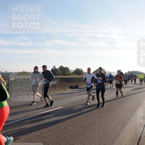 03.10.2025 - Köhlbrandbrückenlauf Fabian Wolf http://msf.ph/oto/9013615 03.10.2025 09:24:09 Position 3  meine-sportfotos.de