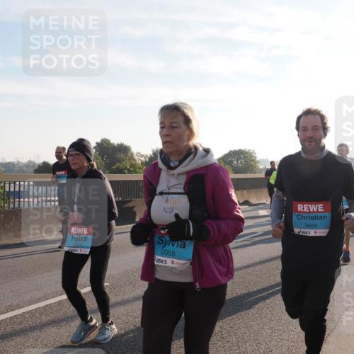03.10.2025 - Köhlbrandbrückenlauf Fabian Wolf http://msf.ph/oto/9013918 03.10.2025 09:24:20 Position 3 3669, 2900, 2058 meine-sportfotos.de