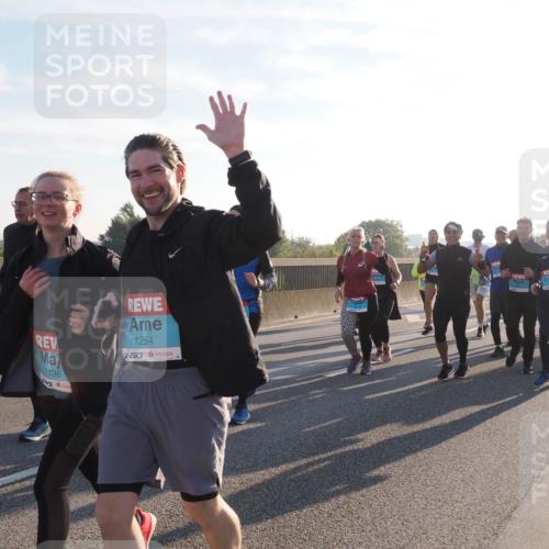 03.10.2025 - Köhlbrandbrückenlauf Fabian Wolf http://msf.ph/oto/9014119 03.10.2025 09:24:26 Position 3 1136, 1254 meine-sportfotos.de
