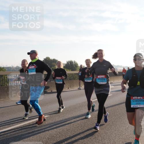03.10.2025 - Köhlbrandbrückenlauf Fabian Wolf http://msf.ph/oto/9015054 03.10.2025 09:25:02 Position 3 2463, 2320, 2830 meine-sportfotos.de