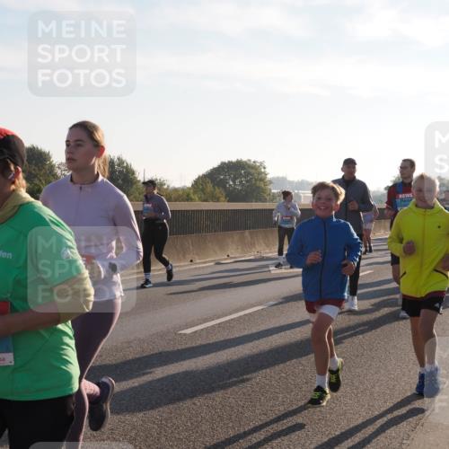 03.10.2025 - Köhlbrandbrückenlauf Fabian Wolf http://msf.ph/oto/9015342 03.10.2025 09:25:14 Position 3  meine-sportfotos.de