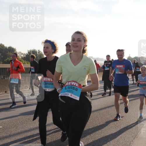03.10.2025 - Köhlbrandbrückenlauf Fabian Wolf http://msf.ph/oto/9015451 03.10.2025 09:25:20 Position 3 2557, 2373 meine-sportfotos.de