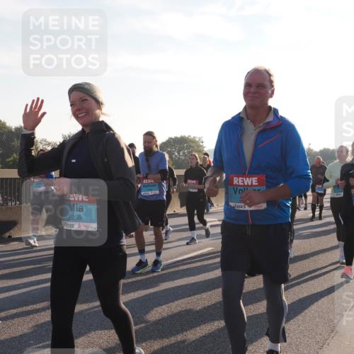 03.10.2025 - Köhlbrandbrückenlauf Fabian Wolf http://msf.ph/oto/9015622 03.10.2025 09:25:25 Position 3 2298, 2572 meine-sportfotos.de