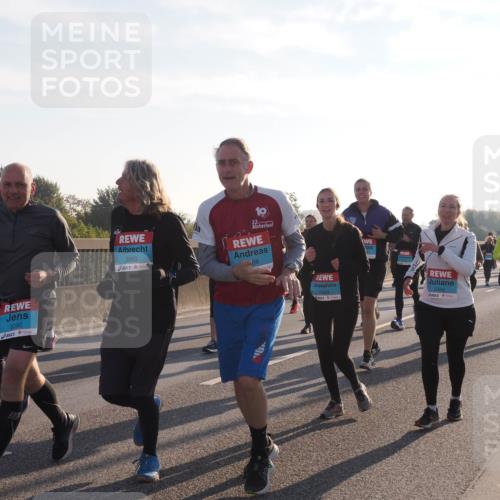 03.10.2025 - Köhlbrandbrückenlauf Fabian Wolf http://msf.ph/oto/9015780 03.10.2025 09:25:30 Position 3 3090, 3089, 88, 2289, 2356 meine-sportfotos.de