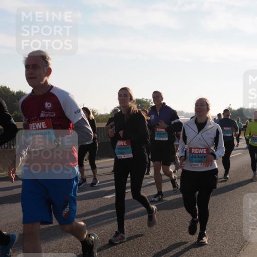 03.10.2025 - Köhlbrandbrückenlauf Fabian Wolf http://msf.ph/oto/9015803 03.10.2025 09:25:31 Position 3 3089, 22, 2289, 2356 meine-sportfotos.de