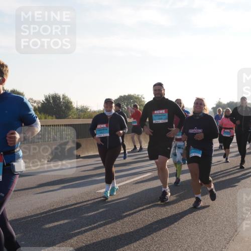 03.10.2025 - Köhlbrandbrückenlauf Fabian Wolf http://msf.ph/oto/9015983 03.10.2025 09:25:42 Position 3 2366, 2311, 1606, 1497 meine-sportfotos.de