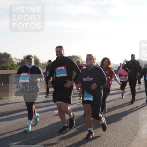 03.10.2025 - Köhlbrandbrückenlauf Fabian Wolf http://msf.ph/oto/9016004 03.10.2025 09:25:43 Position 3  meine-sportfotos.de