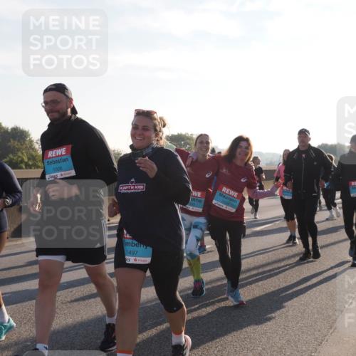 03.10.2025 - Köhlbrandbrückenlauf Fabian Wolf http://msf.ph/oto/9016021 03.10.2025 09:25:43 Position 3 2311, 1606, 533, 1497, 2554 meine-sportfotos.de