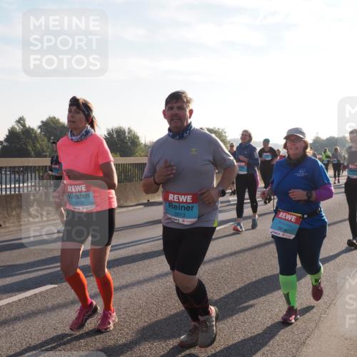 03.10.2025 - Köhlbrandbrückenlauf Fabian Wolf http://msf.ph/oto/9016197 03.10.2025 09:25:53 Position 3 2612, 2613, 3814 meine-sportfotos.de