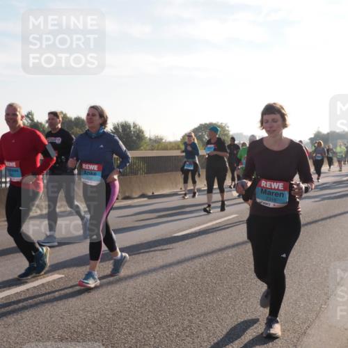 03.10.2025 - Köhlbrandbrückenlauf Fabian Wolf http://msf.ph/oto/9016245 03.10.2025 09:25:55 Position 3 2258, 2316 meine-sportfotos.de