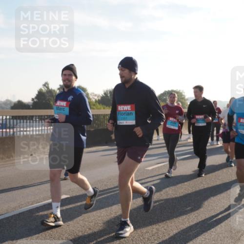 03.10.2025 - Köhlbrandbrückenlauf Fabian Wolf http://msf.ph/oto/9016468 03.10.2025 09:26:03 Position 3 2374, 2351 meine-sportfotos.de